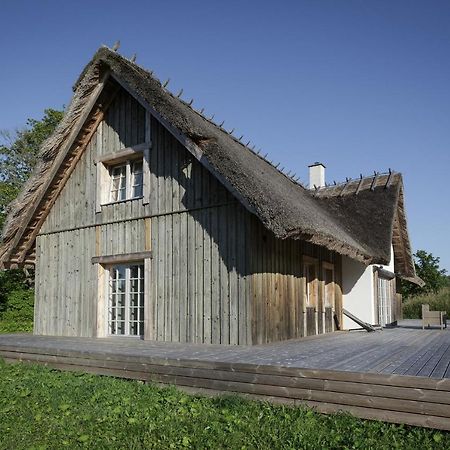 Villa Bumba Liigalaskma Exteriör bild