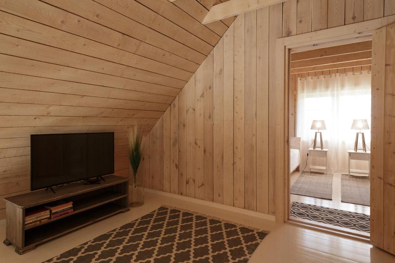 Villa Bumba Liigalaskma Exteriör bild